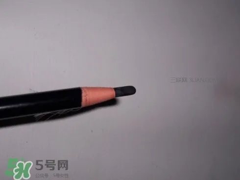 植村秀眼线笔怎么用?植村秀眼线笔怎么削