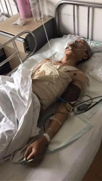 被疑劫小孩遭暴打是怎么回事？