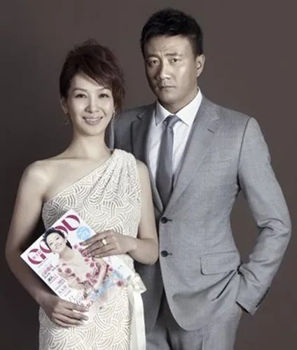 胡军老婆资料曝光 回顾胡军卢芳婚恋史