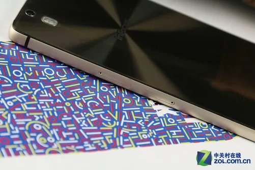 金属玻璃+骁龙801 富可视M810全面评测