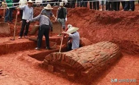 北宋古墓发现“过仙桥”，都说是震撼的爱情，怎么回事？