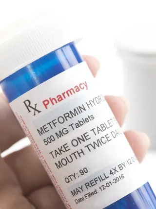 赶走油田 雅漾祛油细致毛孔调理露上市