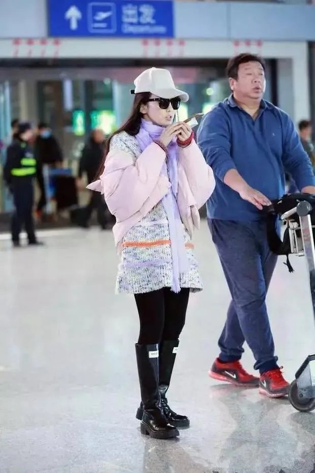 赵丽颖被质疑假唱合理嘛？