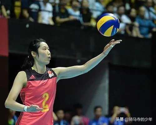 朱婷说金软景一直是自己的偶像，金软景则说朱婷一传不如自己，对此你怎么看？