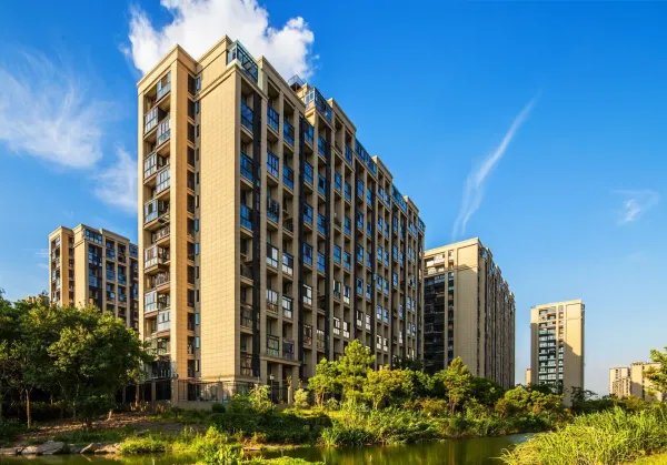 十年商品房销售超百亿平方米,未来房价走势如何?