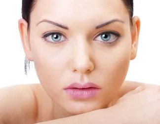 北京假体隆鼻哪家医院好