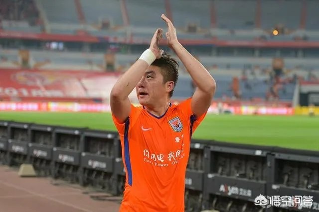 崔鹏挨骂其实是为全队背锅,你怎么看?