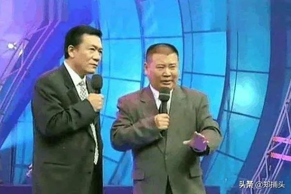 郭德纲的相声启蒙师父到底是谁,为什么有人说他“欺师灭祖”?