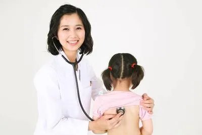 如何治疗小儿秋季腹泻