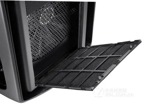 有外表更有内涵 海盗船600T机箱评测