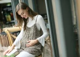 郑州怀八胞胎女子仅18岁，其丈夫确认打过促排卵针，不规范用药有何害处？