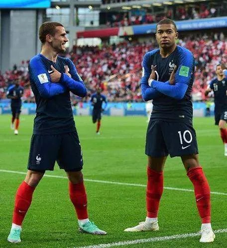 乌拉圭vs法国谁强