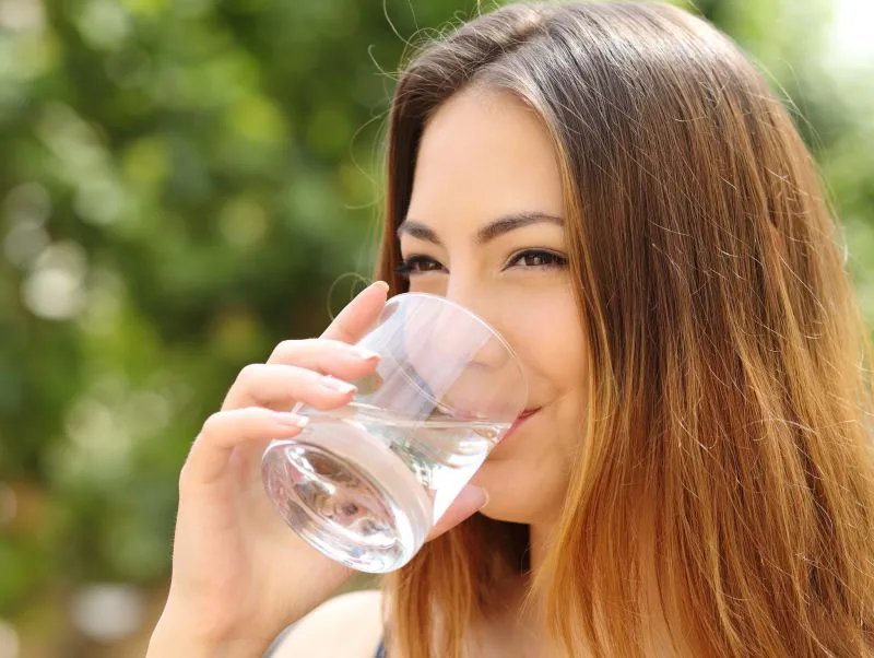 喝水对皮肤有什么好处吗