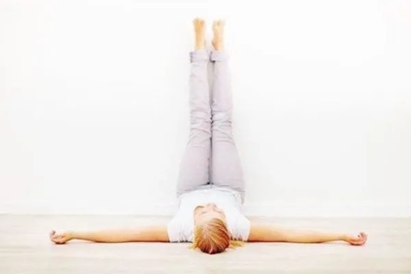 靠墙90度瘦腿原理（含姿势图）