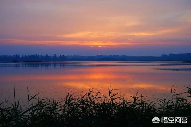 上联：日薄西山捉鱼忙，下联怎么对？