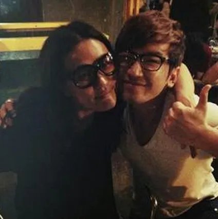 李珉宇申爱由朋友到恋人 承认传过绯闻的真实性