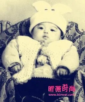 范冰冰家族照曝光:个个相貌出众最美竟是她(图)