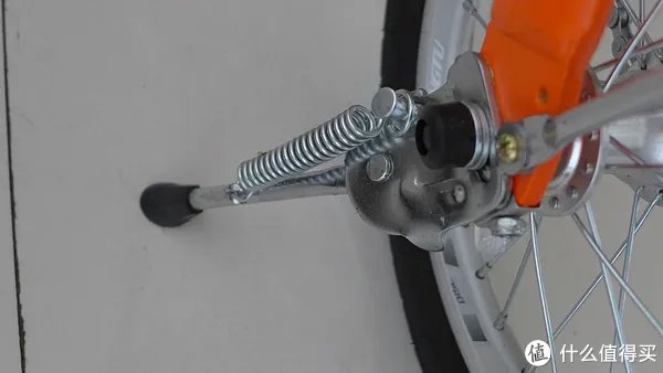 #乐骑天下# 公交通勤爱车：Langtu 狼途 14寸折叠车 开箱&后货架安装