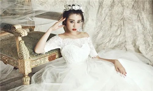 个人艺术照摄影技巧 怎样拍个人艺术照好看