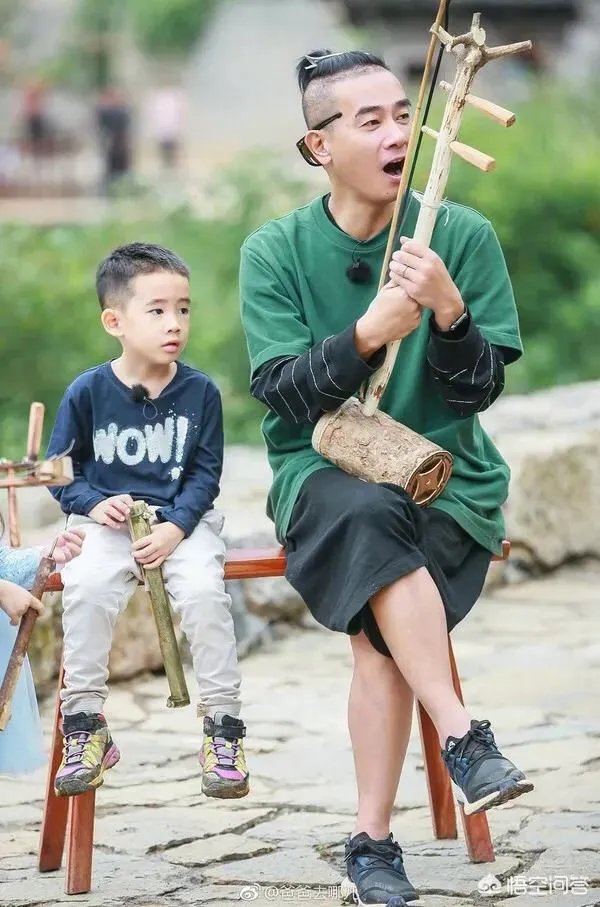 对于娱乐圈明星的孩子上真人秀有什么看法?这会影响孩子成长吗?