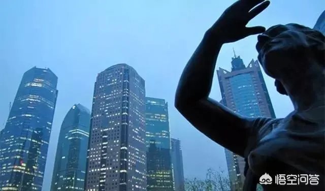 如何看待上海90后女生杠杆买房“套路”，30万定金撬数千万房产这件事？