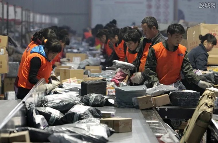 三类人群必须检测 涉及农贸市场及餐饮等多个行业