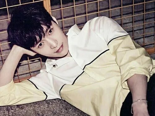 张艺兴拍戏摔伤腰部和腿部 曝出卖吴亦凡真相