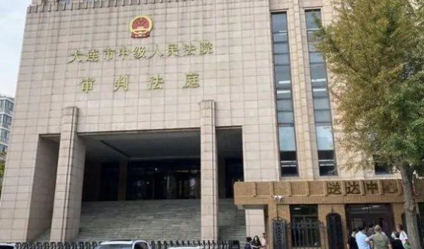 大连海关私放法院查封的36辆凌志,海关需要承担赔偿责任吗?