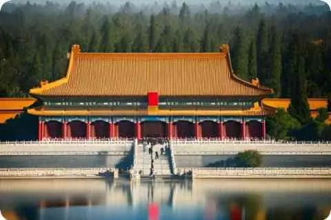 嫩模周蕊网络爆红 性感装扮大盘点