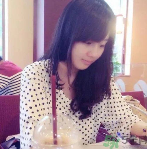 孟非女儿留学近照是怎样的?孟非女儿整容了吗?