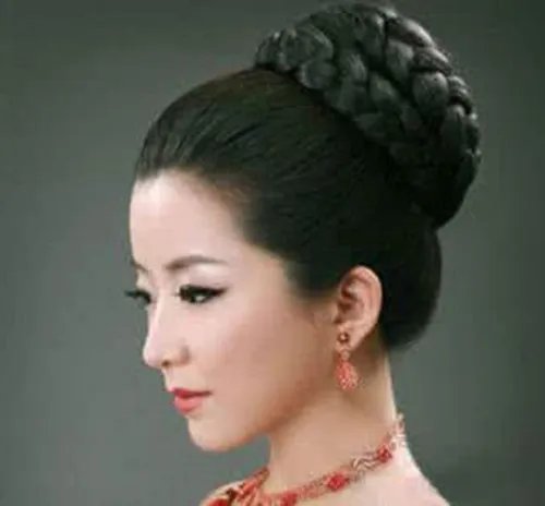 可爱新娘发型设计 6款发型打造甜美新娘