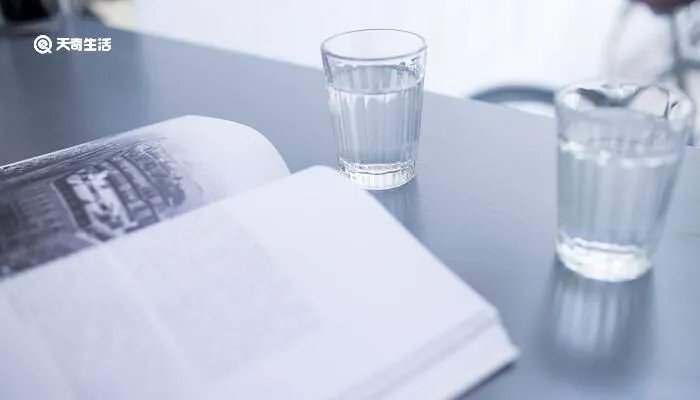 渔夫的故事选自