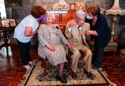 世界结婚最久夫妻,他们现在的婚姻状况如何?