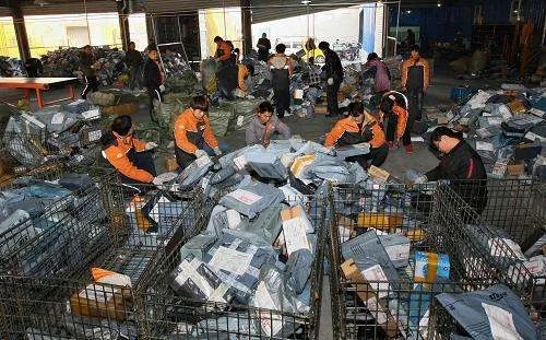五家快递公司出现“无人派送”，每单赚一块钱为啥没人送快递？