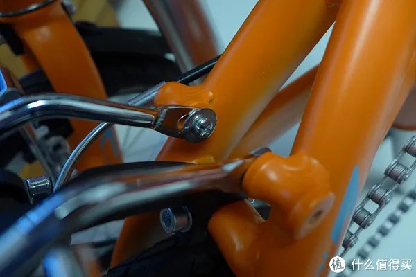 #乐骑天下# 公交通勤爱车：Langtu 狼途 14寸折叠车 开箱&后货架安装