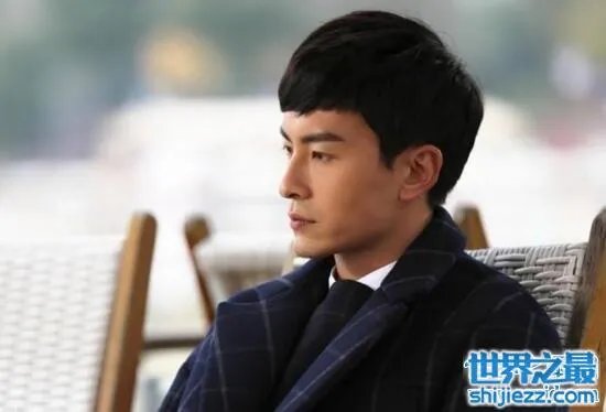 郑元畅老婆是谁，还未结婚但有个丑爆的女朋友 