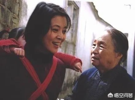 倪萍感谢苦难,苦难带来了什么?