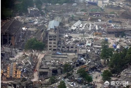 楼倒塌上层安全还是下层安全