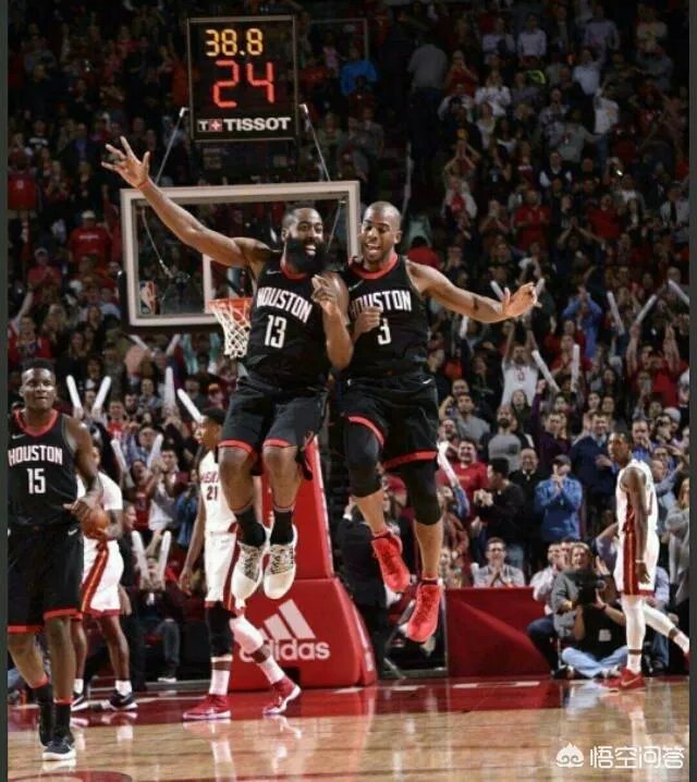 火箭战胜雄鹿,豪取取得17连胜,他们能够打破22连胜记录吗?