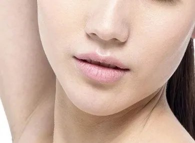 鼻梁缩窄术一般多少钱