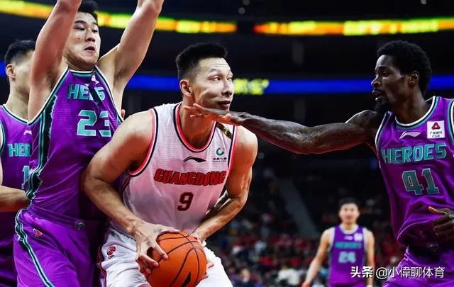 易建联29分7篮板率广东大胜山东豪取12连胜,本赛季广东连冠是不是板上钉钉了?