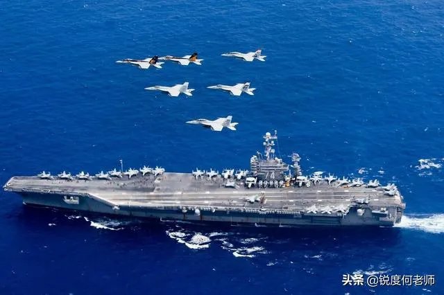 什么是浮岛式航母?