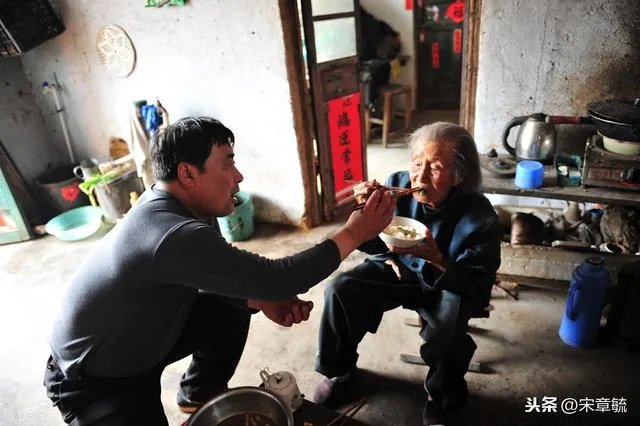 为什么对父亲常常难以说出,“我爱你”三个字?