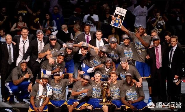 火箭主场大胜掘金，与掘金的胜场差只有3，火箭还有跃居西部第二的可能吗？