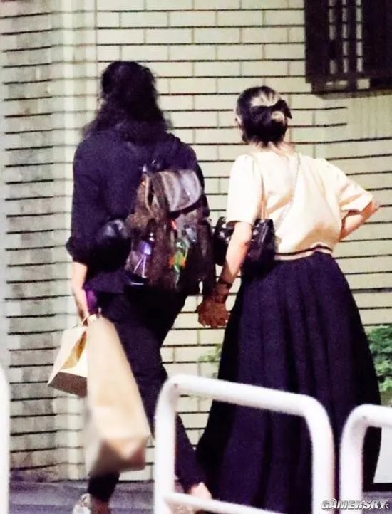 小栗旬山田优四胎出生 于今年春天再当爸