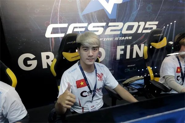 CFS2015世界总决赛开战 首日比赛精彩图集