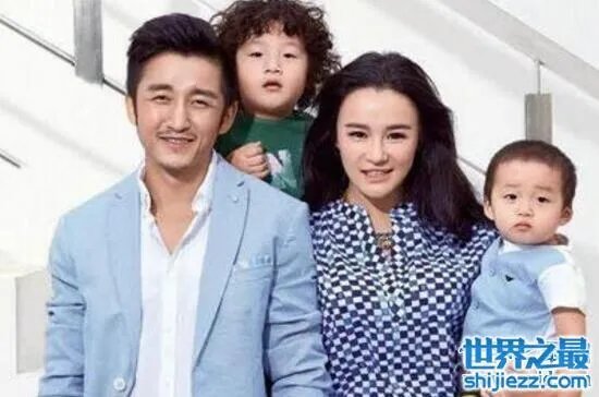 冉莹颖大尺度照片曝光,豪胸巨乳让人血脉喷张