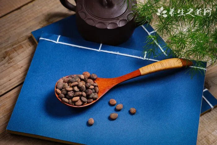 盘点tfboys王俊凯的女朋友，张子枫宋祖儿蒋依依榜上有名