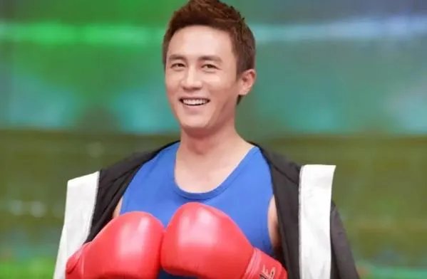 杜淳的妻子是谁,杜淳有多少岁了