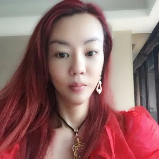 张婷婷图片欣赏 人称“法拉利姐”